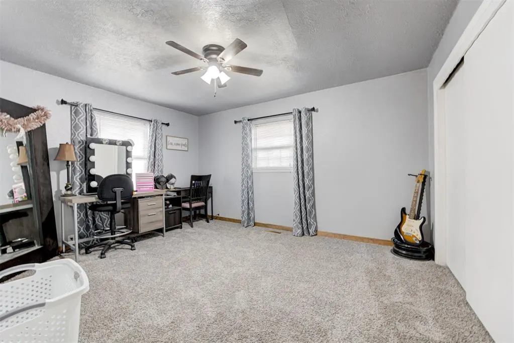 Photo 16 — 204 N Cherry Avenue, Union City, OK 73090