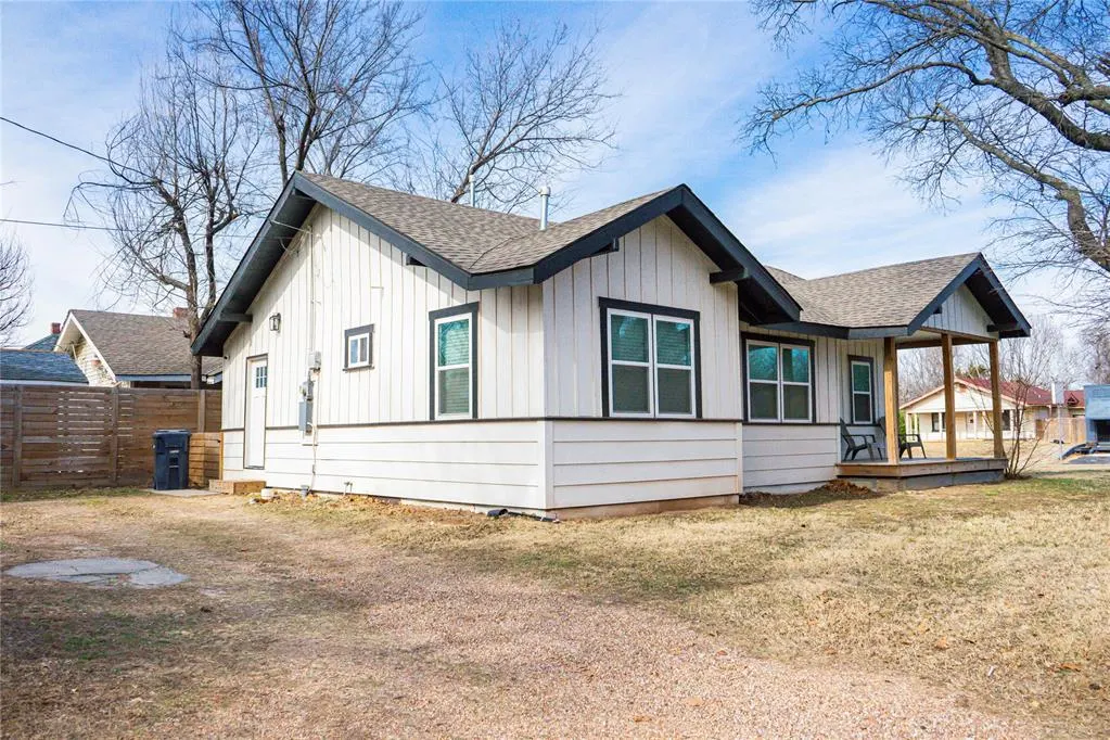 Photo 5 — 2800 NW 12th Street, Oklahoma City, OK 73107