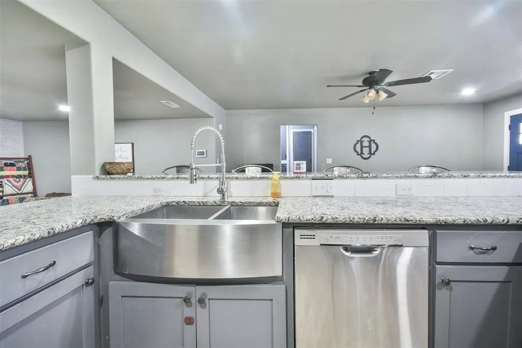 Photo 8 — 416 N 19th Street, Duncan, OK 73533