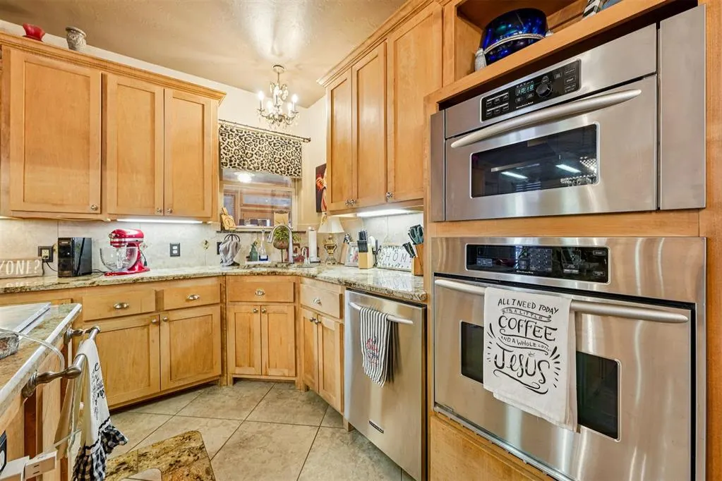 Photo 17 — 1301 Red Oak Lane, Blanchard, OK 73010