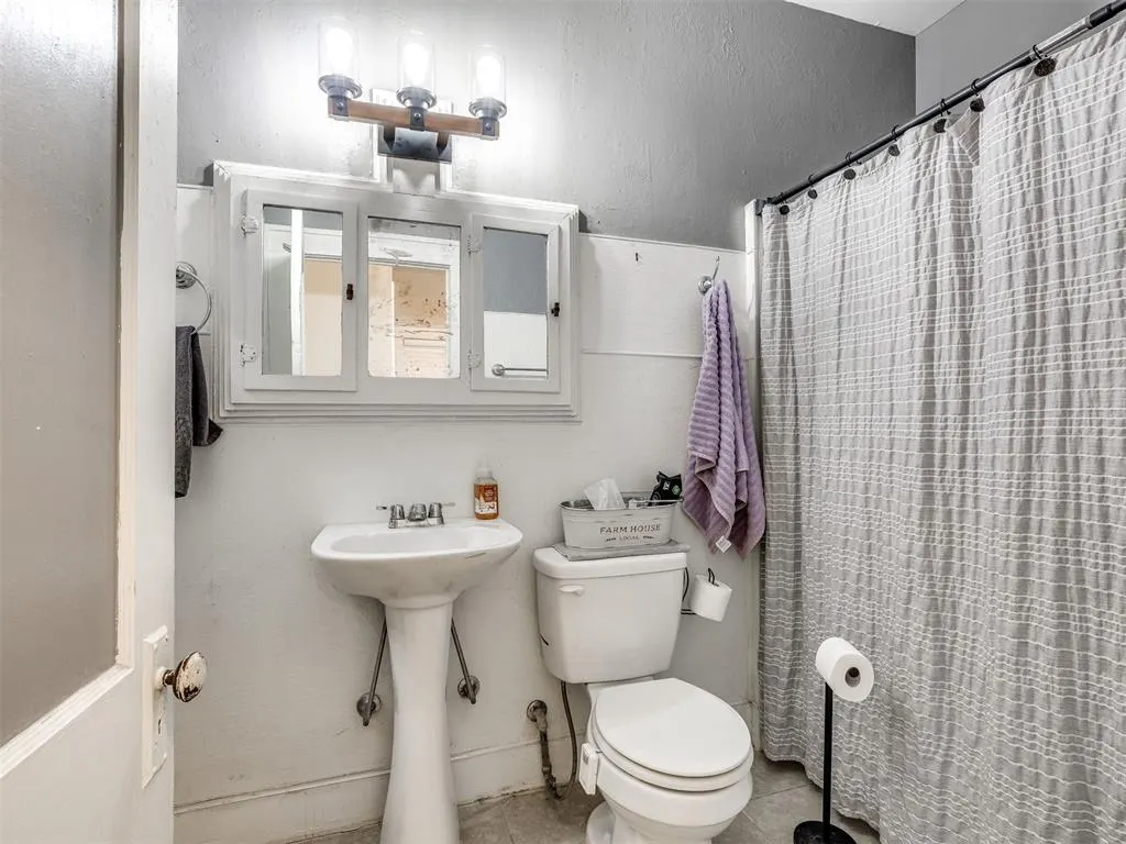Photo 25 — 424 W 7th Street, Stroud, OK 74079