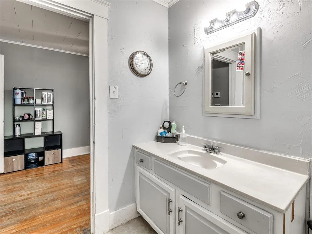 Photo 31 — 424 W 7th Street, Stroud, OK 74079