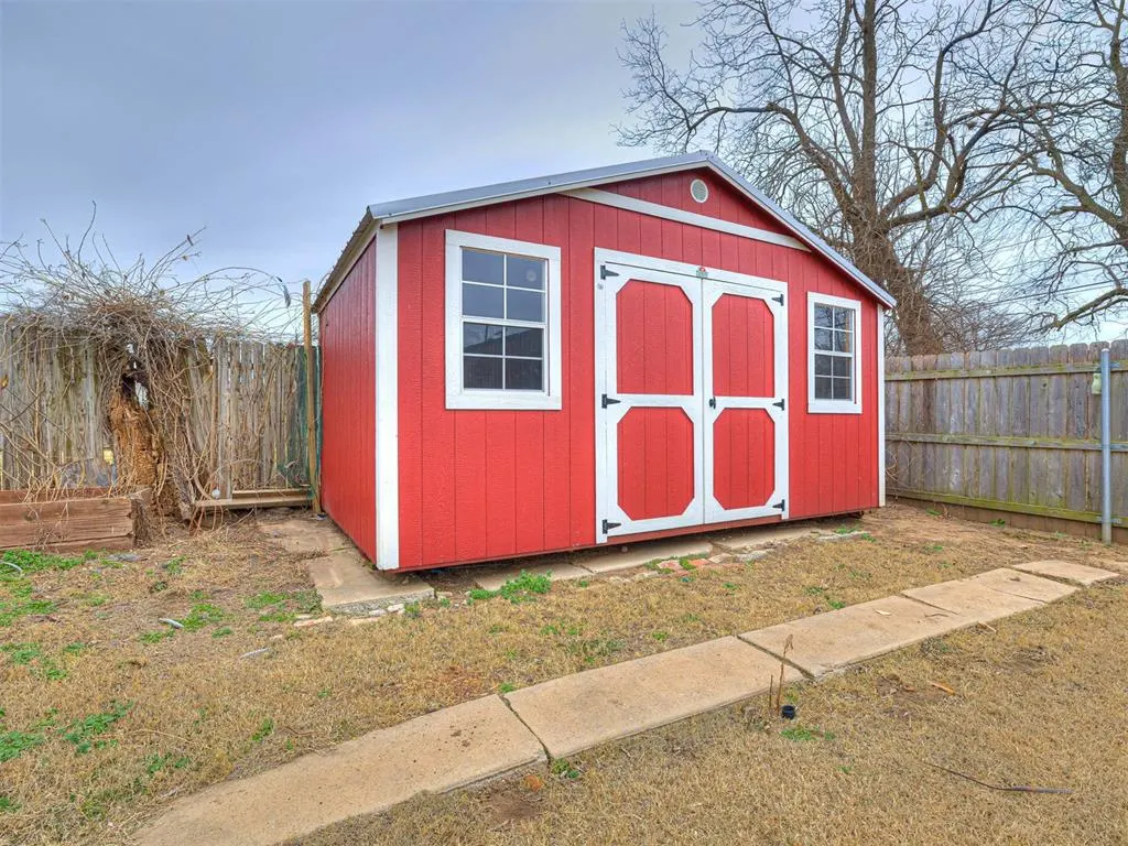 Photo 41 — 424 W 7th Street, Stroud, OK 74079