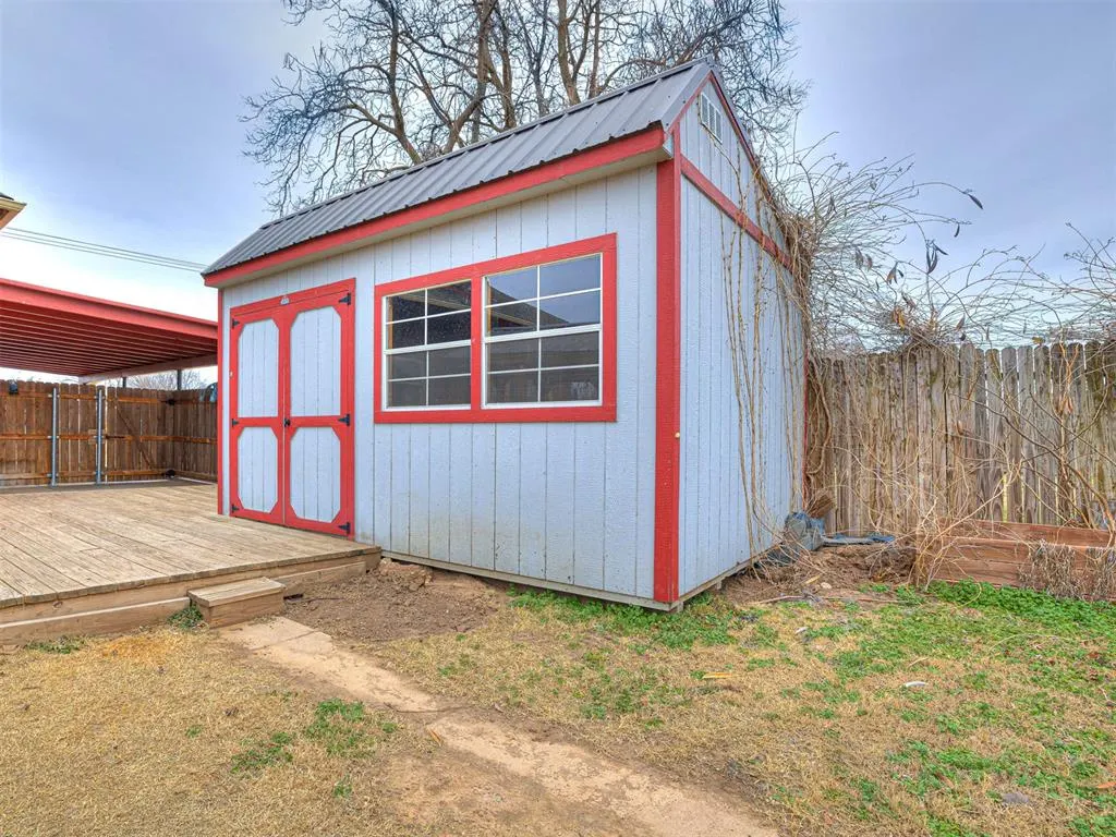 Photo 42 — 424 W 7th Street, Stroud, OK 74079