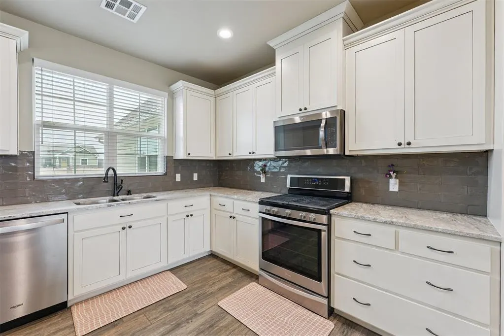 Photo 10 — 11798 Carefree Lane, Shawnee, OK 74804