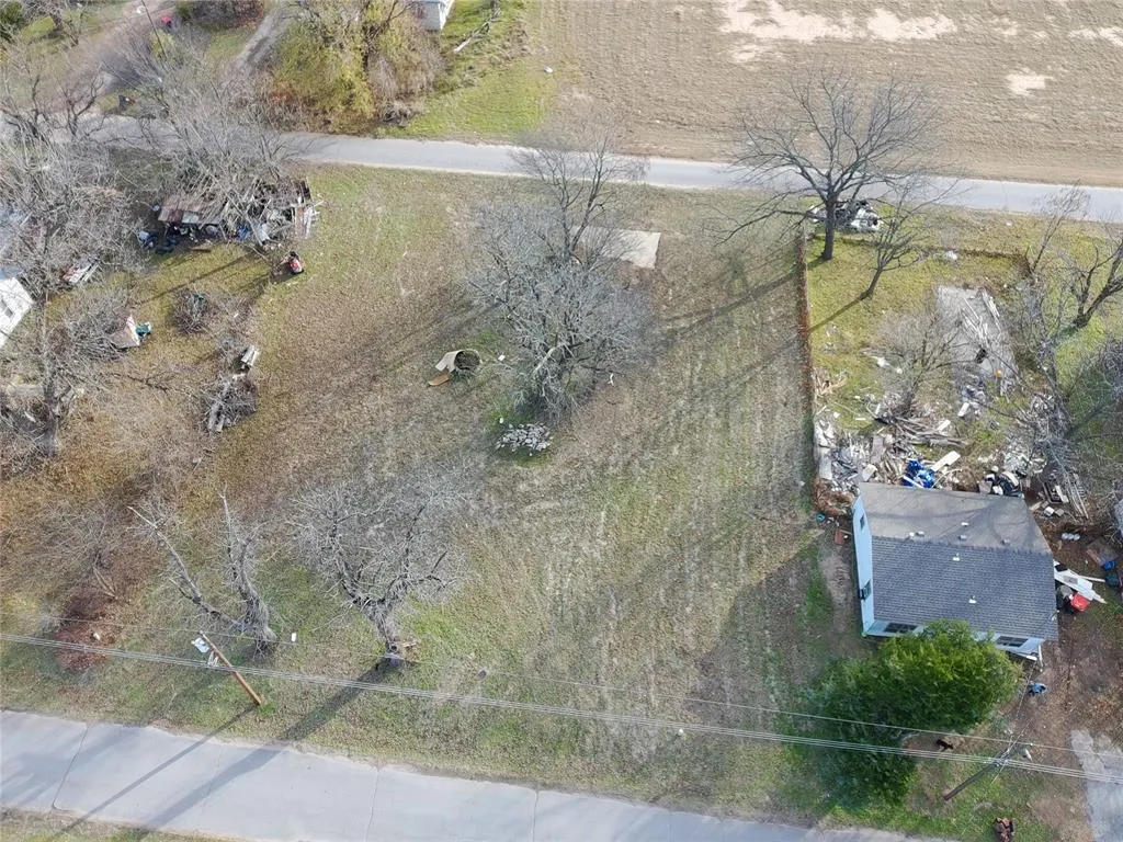 Photo 2 — 2154 Houston Avenue, Harrah, OK 73045