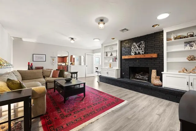 Photo 3 — 8208 NW 114th Street, Oklahoma City, OK 73162
