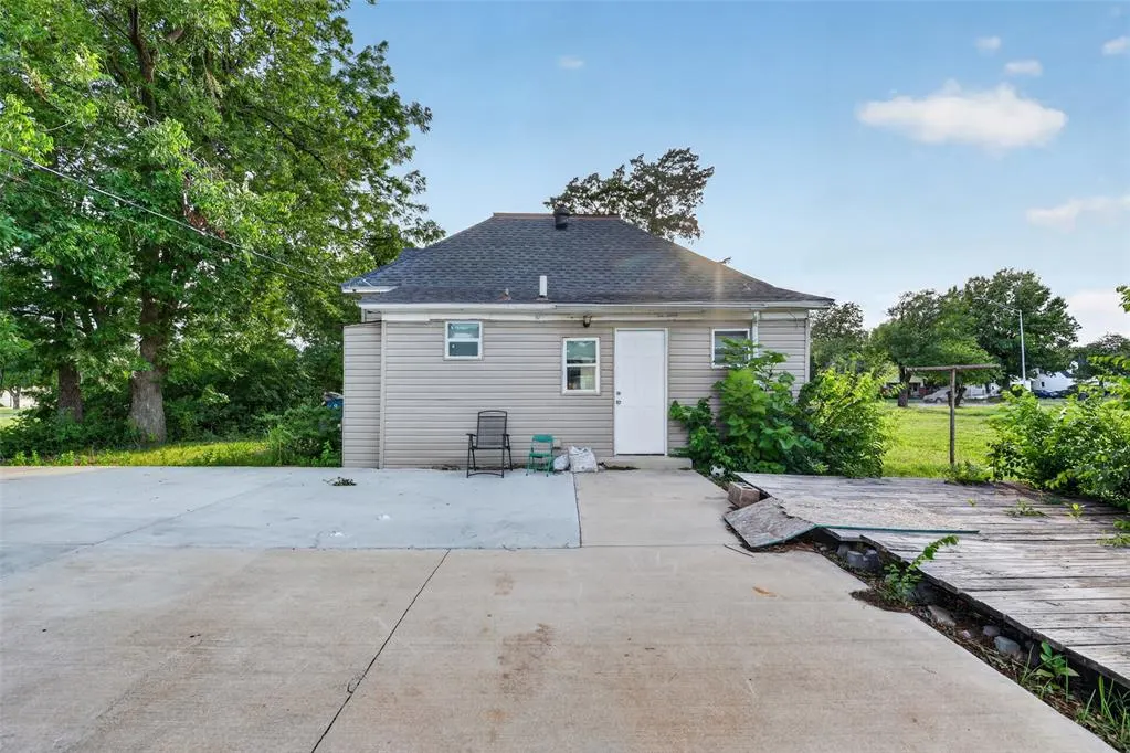 Photo 7 — 720 N Boulevard Street, Edmond, OK 73034