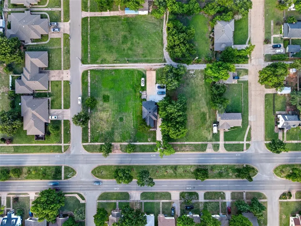 Photo 16 — 720 N Boulevard Street, Edmond, OK 73034