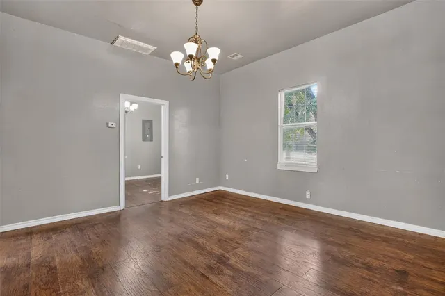 Photo 4 — 720 N Boulevard Street, Edmond, OK 73034