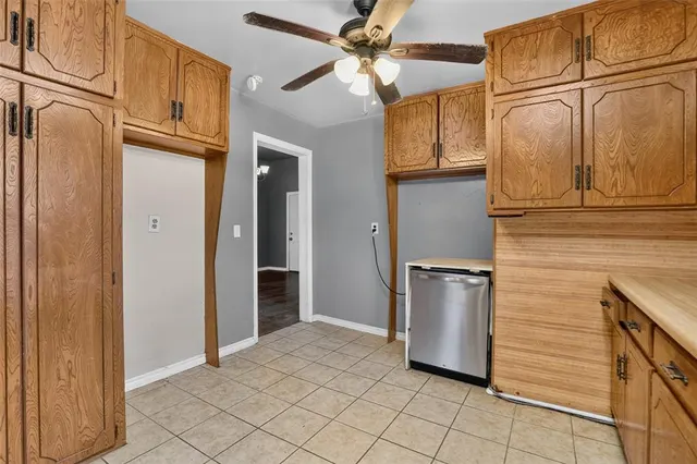 Photo 6 — 720 N Boulevard Street, Edmond, OK 73034