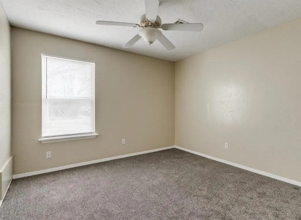 Photo 26 — 120 N 17th Street, Chickasha, OK 73018