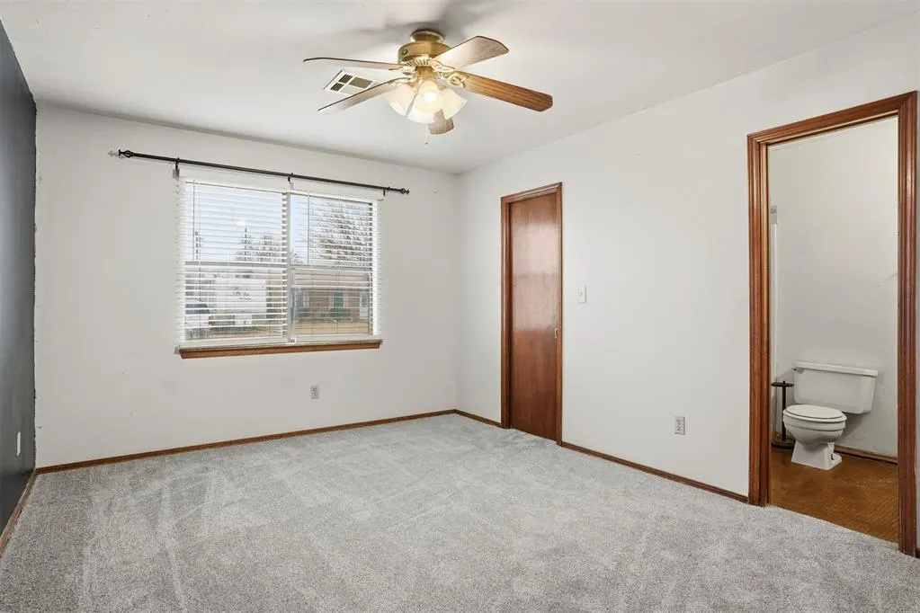 Photo 13 — 1009 Stewart Street, Altus, OK 73521