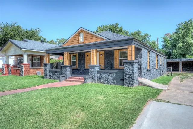 Photo 3 — 1421 NE 8th Street, Oklahoma City, OK 73117