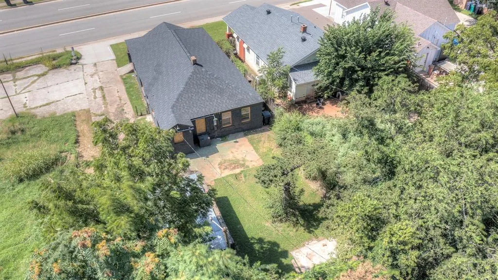Photo 6 — 1421 NE 8th Street, Oklahoma City, OK 73117