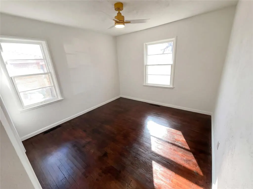 Photo 11 — 4621 W Park Place, Oklahoma City, OK 73127