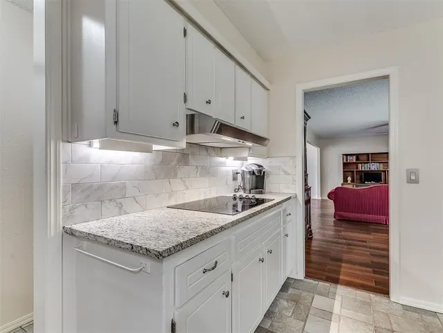 Photo 8 — 5132 NW 19th Terrace, Oklahoma City, OK 73127