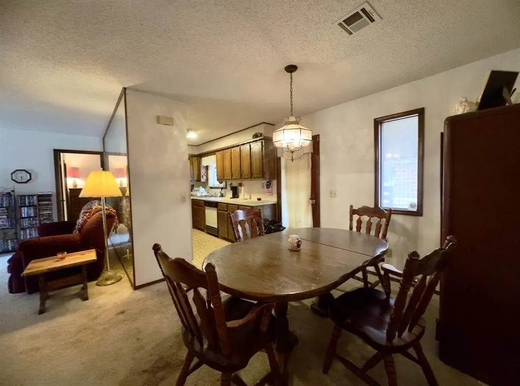 Photo 8 — 814 N Oklahoma Avenue, Mangum, OK 73554
