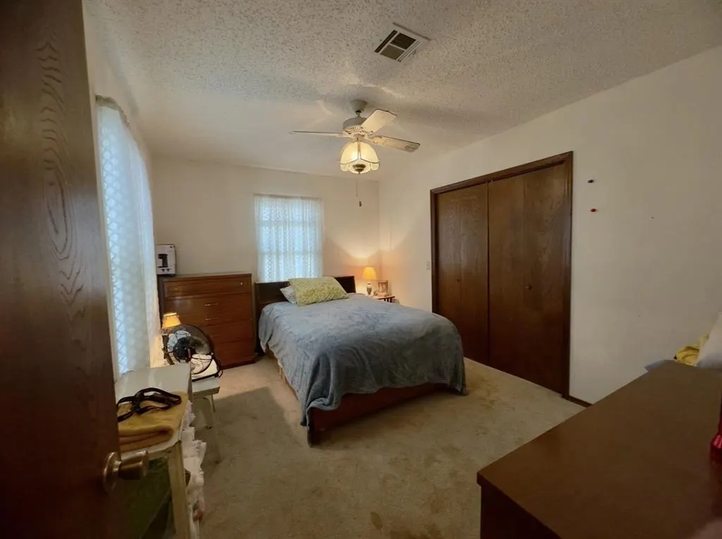 Photo 13 — 814 N Oklahoma Avenue, Mangum, OK 73554