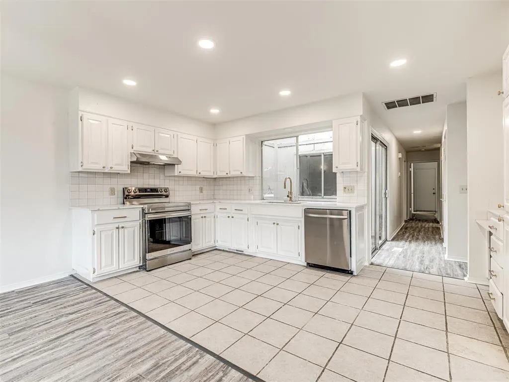 Photo 23 — 9822 Hefner Village Drive, Oklahoma City, OK 73162