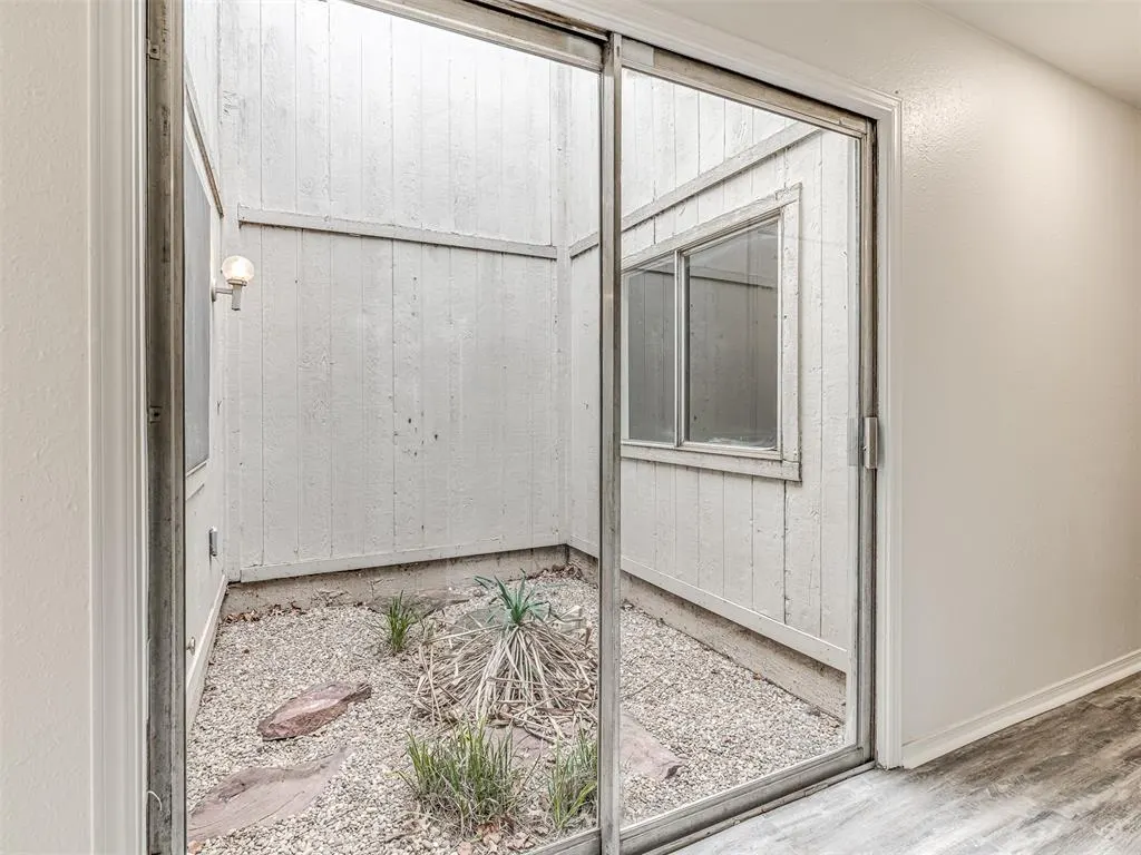 Photo 30 — 9822 Hefner Village Drive, Oklahoma City, OK 73162