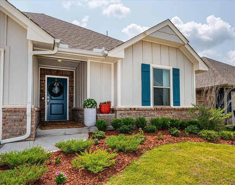 Photo 2 — 8316 NW 163rd Terrace, Edmond, OK 73013