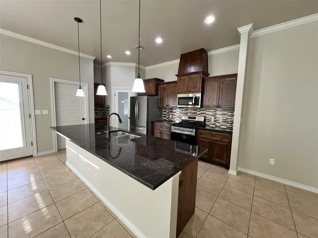 Photo 6 — 203 N Lyla Glen Drive, Washington, OK 73093