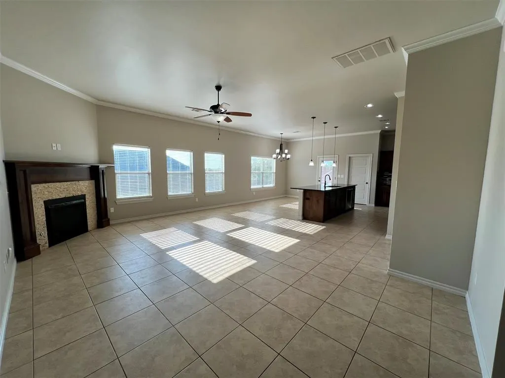 Photo 13 — 203 N Lyla Glen Drive, Washington, OK 73093
