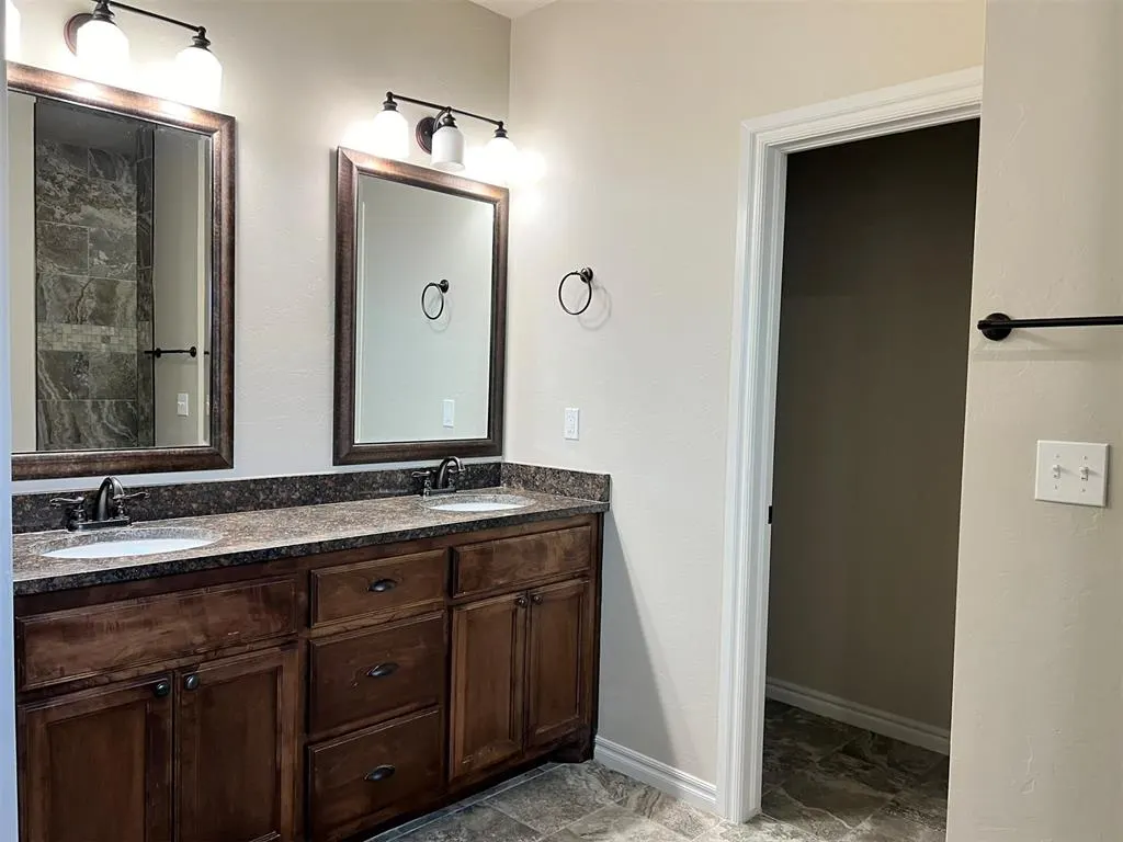 Photo 22 — 203 N Lyla Glen Drive, Washington, OK 73093