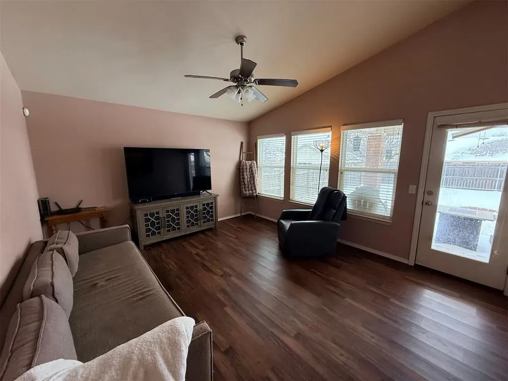 Photo 7 — 9525 SW 25th Street, Oklahoma City, OK 73128