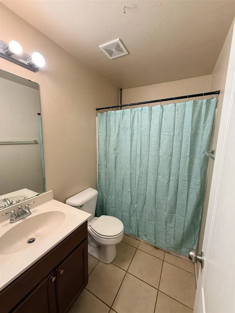 Photo 19 — 9525 SW 25th Street, Oklahoma City, OK 73128