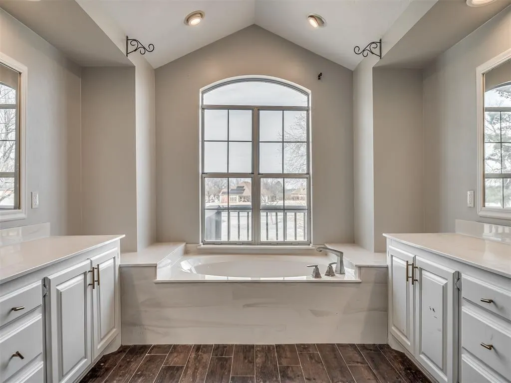 Photo 24 — 2310 Lakeside Circle, Shawnee, OK 74801