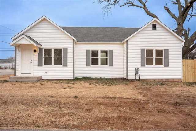 Photo 3 — 1501 S Evans Avenue, El Reno, OK 73036
