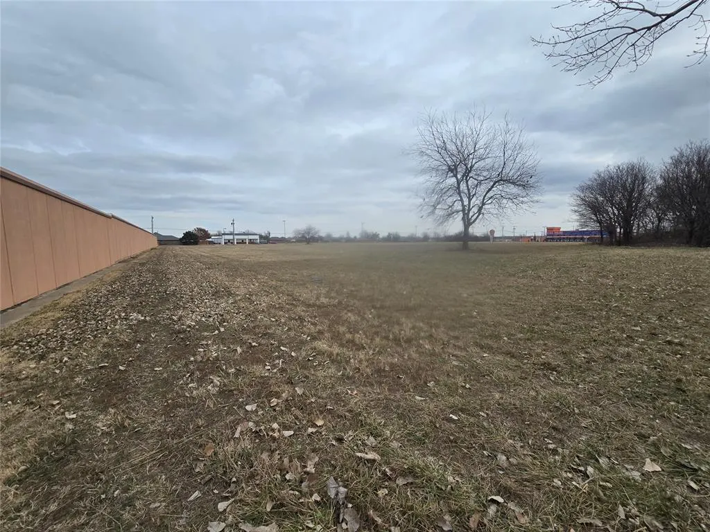 Photo 10 — 1451 S Morgan Road, Oklahoma City, OK 73128
