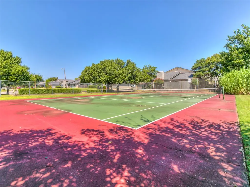 Photo 43 — 10011 Hefner Village Terrace, Oklahoma City, OK 73162