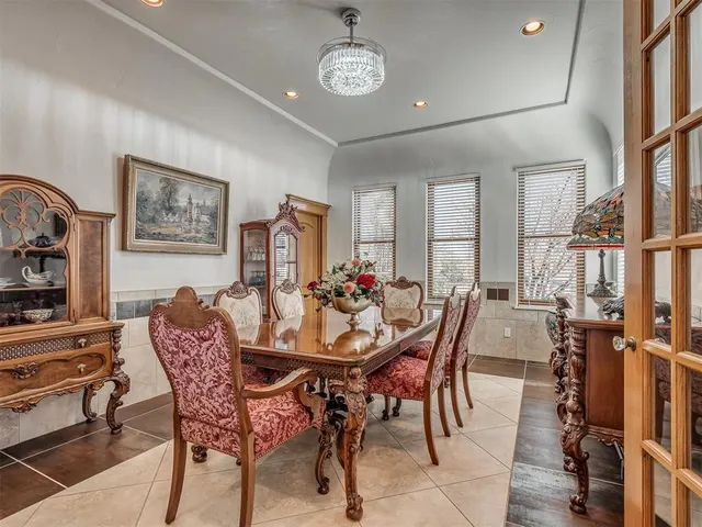 Photo 8 — 5001 Carrington Place, Oklahoma City, OK 73131