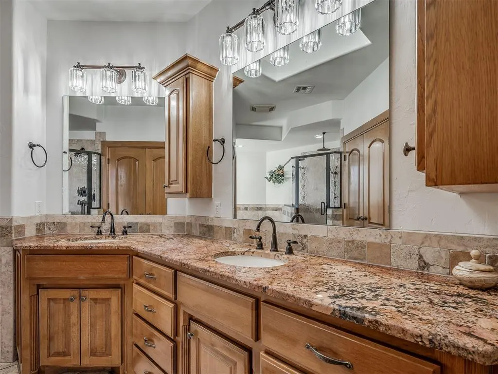 Photo 31 — 5001 Carrington Place, Oklahoma City, OK 73131