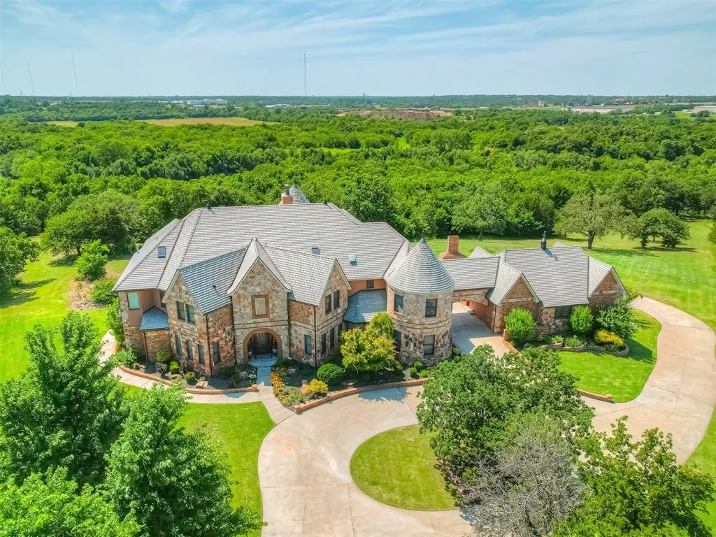 Photo 44 — 5001 Carrington Place, Oklahoma City, OK 73131