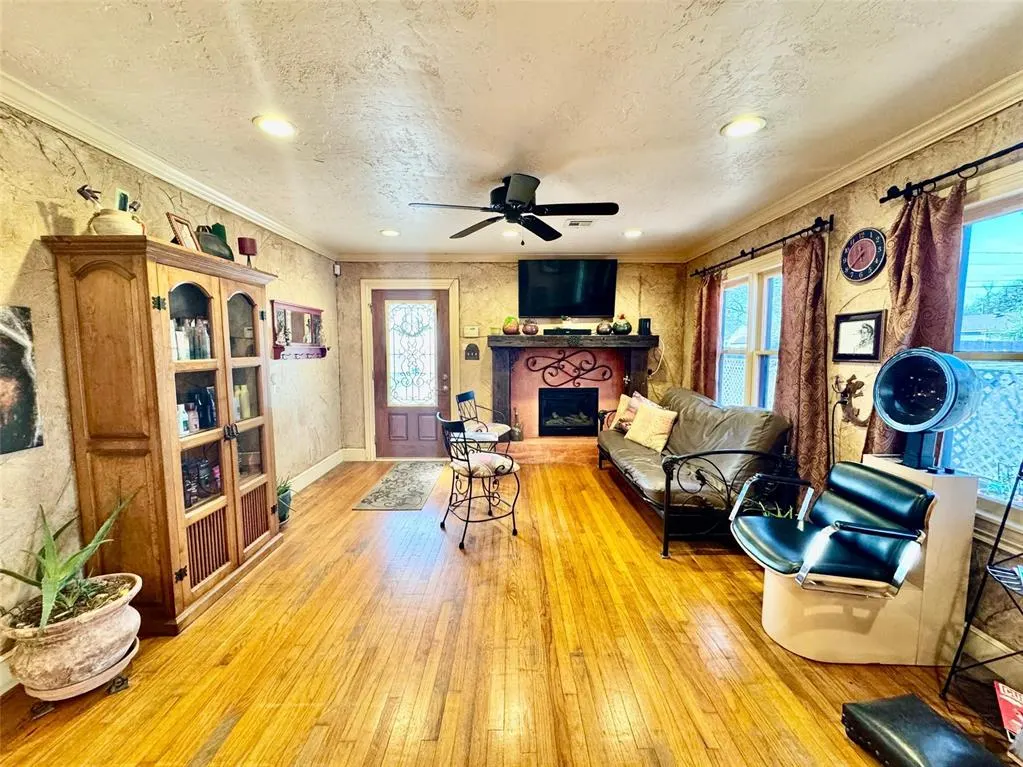 Photo 26 — 1510 W Gore Boulevard, Lawton, OK 73501