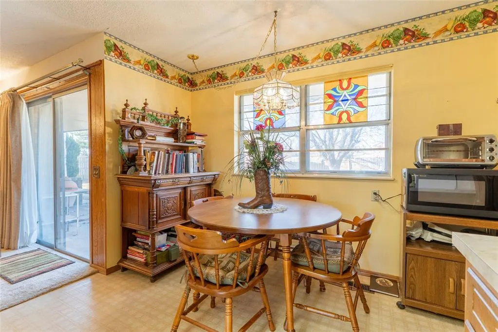 Photo 19 — 713 Maple Street, Weatherford, OK 73096