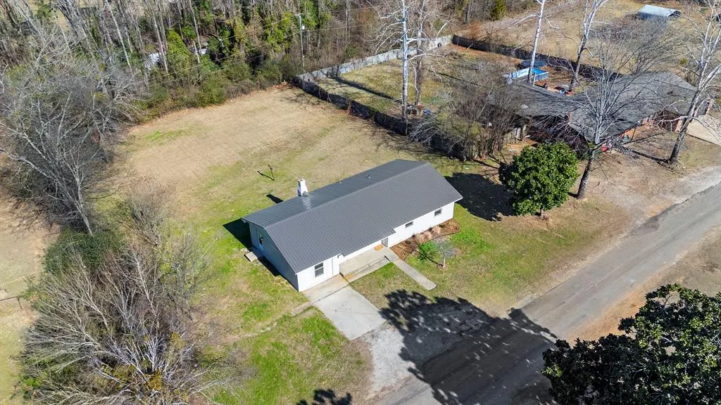 Front exterior — 47 Gypsum Valley Drive, Idabel, OK 74745