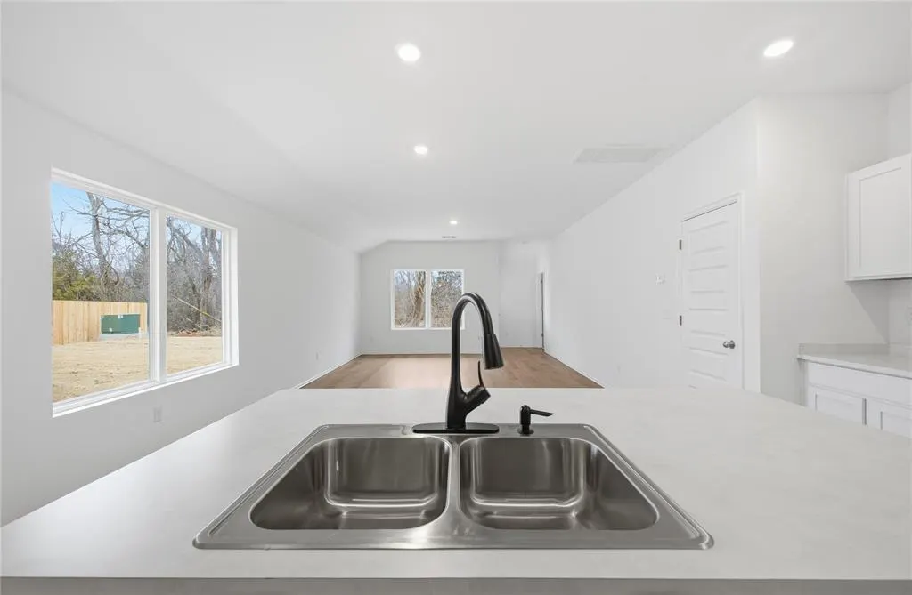 Photo 7 — 10513 Little Blue Lane, Oklahoma City, OK 73131