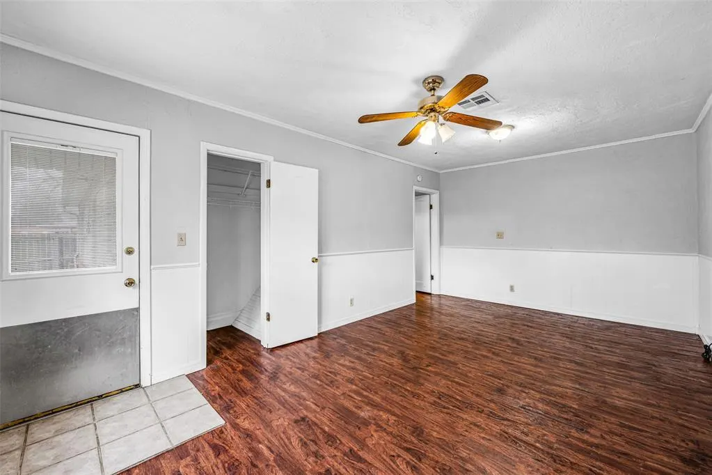 Photo 11 — 402 S Broadway Street, Marlow, OK 73055