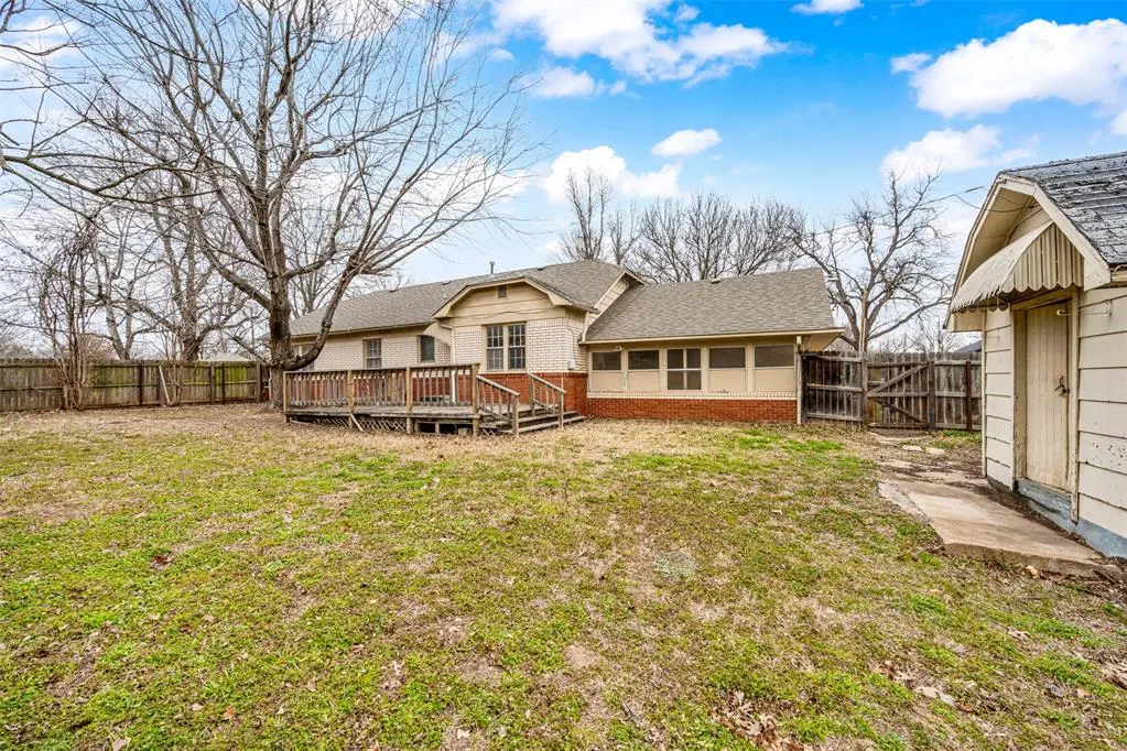 Photo 32 — 402 S Broadway Street, Marlow, OK 73055