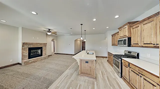 Photo 4 — 7069 Hidden Trail Lane, Warr Acres, OK 73132