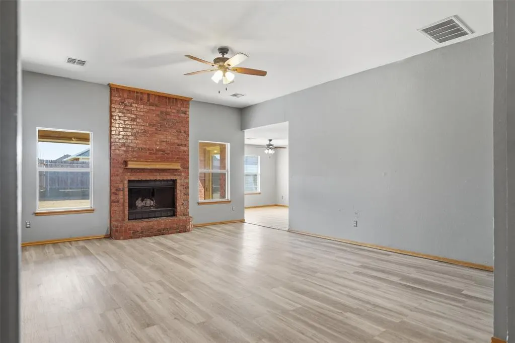 Photo 4 — 2204 NW 157th Street, Edmond, OK 73013