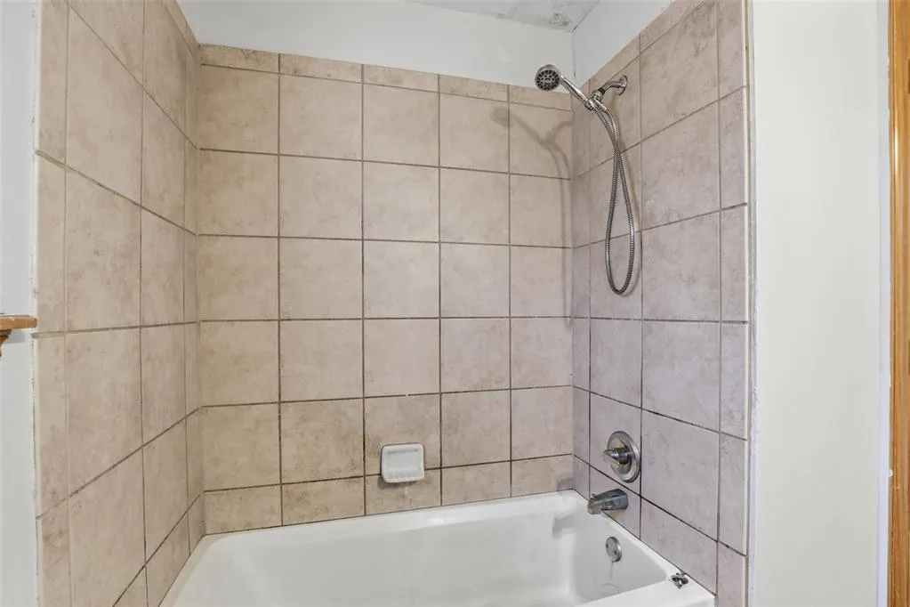 Photo 24 — 2204 NW 157th Street, Edmond, OK 73013