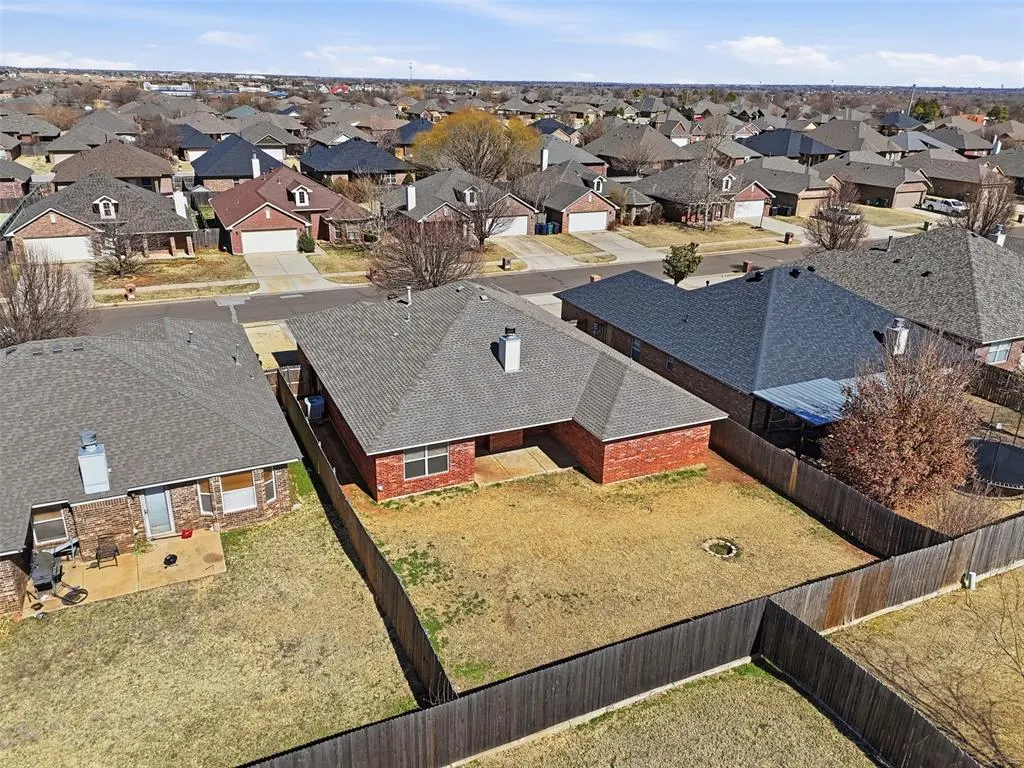Photo 31 — 2204 NW 157th Street, Edmond, OK 73013