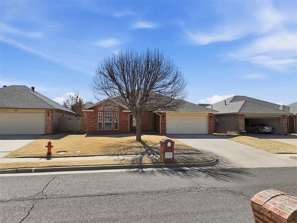 Photo 39 — 2204 NW 157th Street, Edmond, OK 73013