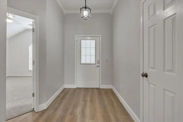 Photo 2 — 401 Whitehouse Lane, Edmond, OK 73003